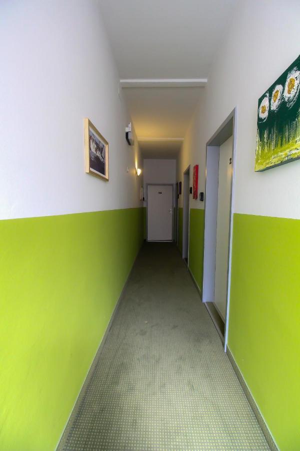 Economic Sb Apartment Viena Exterior foto